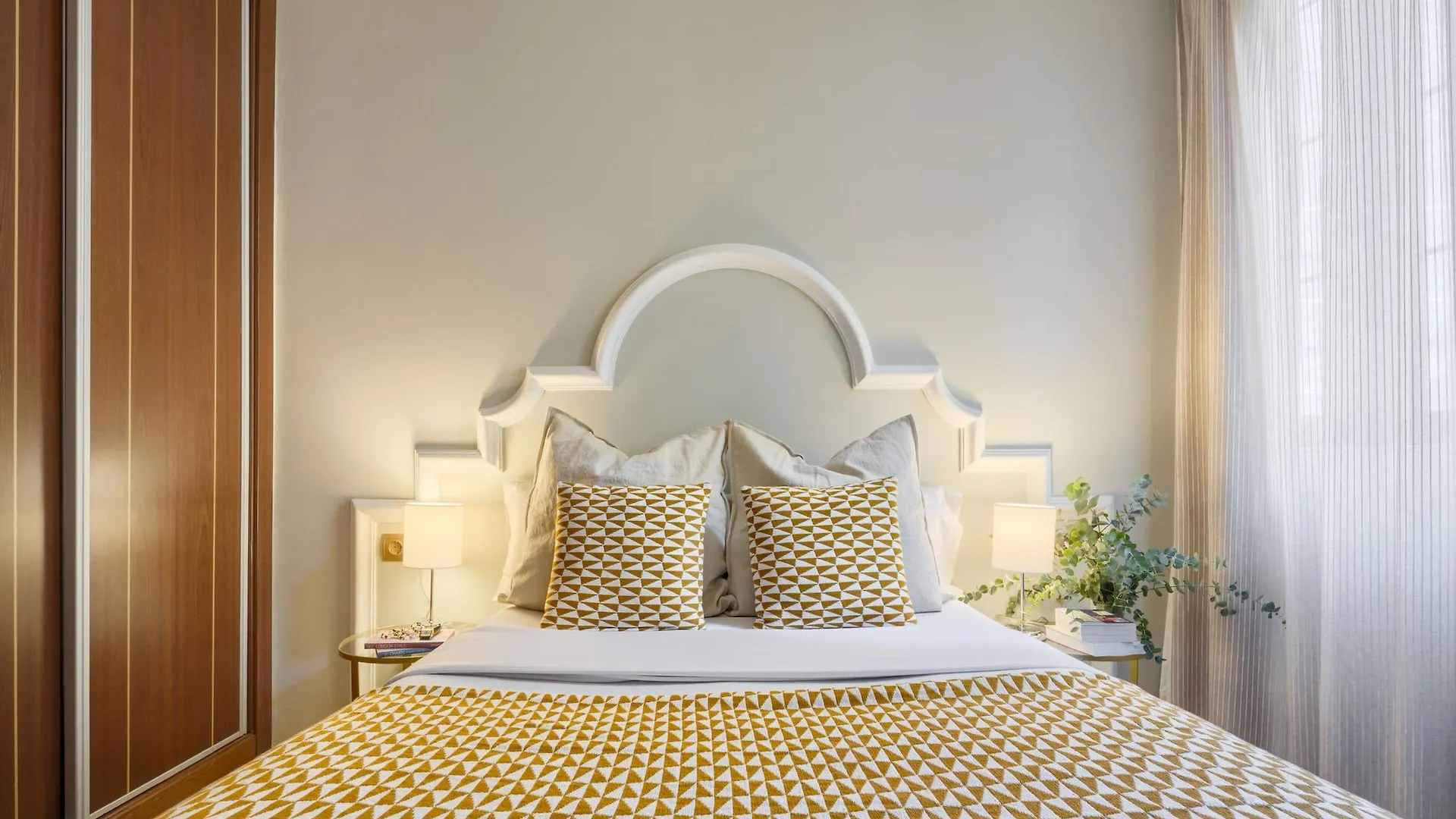 Oficentro Suites Apartaments Μάλαγα